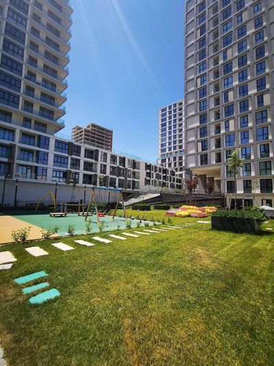 Image No.12-5 Bed Apartment for sale