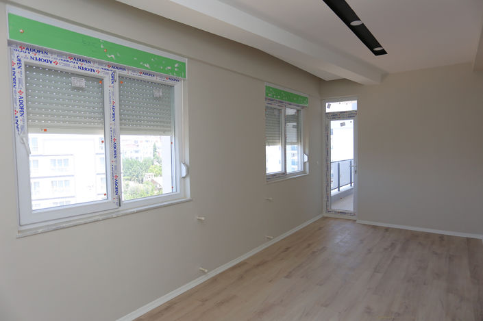 Image No.10-4 Bed Apartment for sale