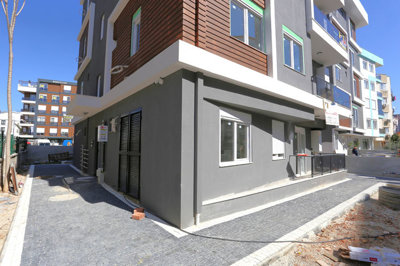 Exterior 4