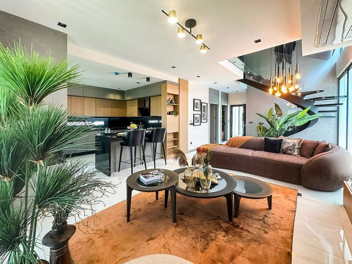 Image No.14-6 Bed House/Villa for sale