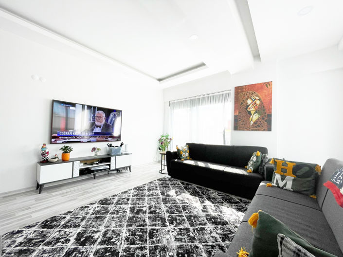 Image No.10-3 Bed Apartment for sale