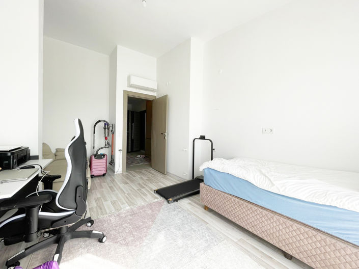 Image No.22-3 Bed Apartment for sale