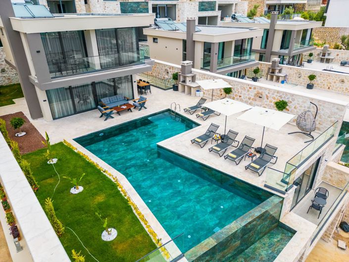 Image No.3-4 Bed House/Villa for sale