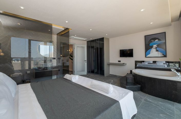 Image No.32-4 Bed House/Villa for sale