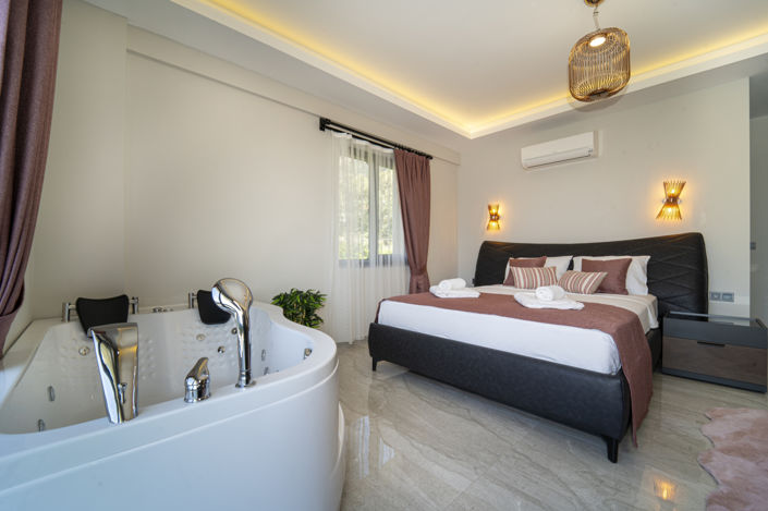 Image No.39-4 Bed House/Villa for sale