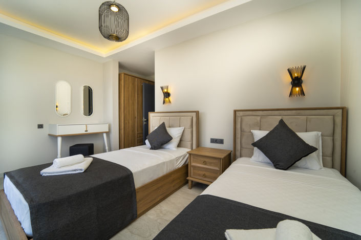 Image No.41-4 Bed House/Villa for sale