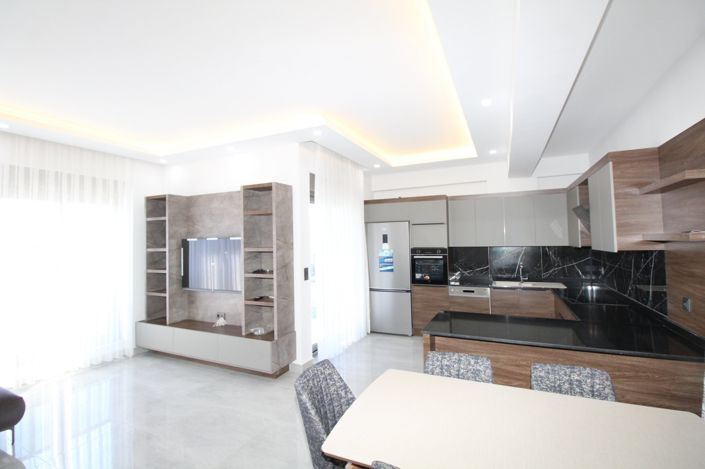 Image No.17-4 Bed Apartment for sale