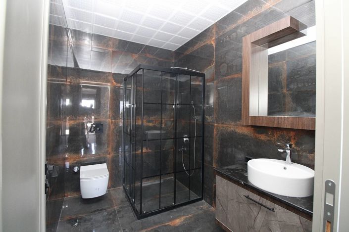 Image No.32-4 Bed Apartment for sale