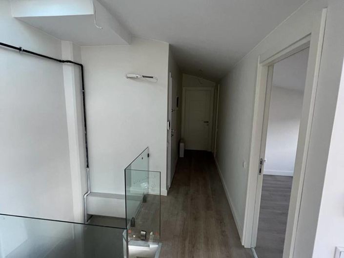 Image No.14-5 Bed Apartment for sale