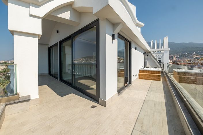 Image No.38-3 Bed Apartment for sale