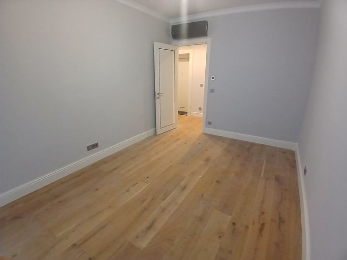 Image No.23-2 Bed Apartment for sale