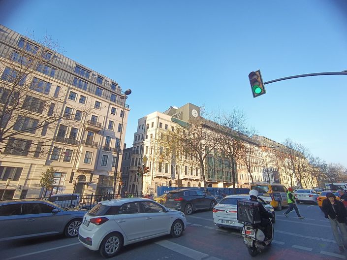 Image No.18-3 Bed Apartment for sale