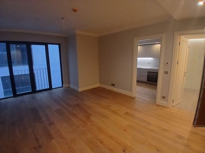 Image No.21-3 Bed Apartment for sale