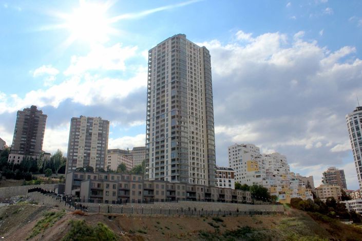 Image No.3-4 Bed Apartment for sale