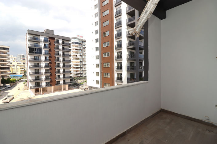 Image No.33-5 Bed Apartment for sale