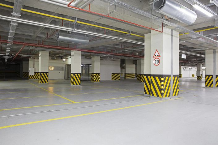 Image No.17-5 Bed Apartment for sale