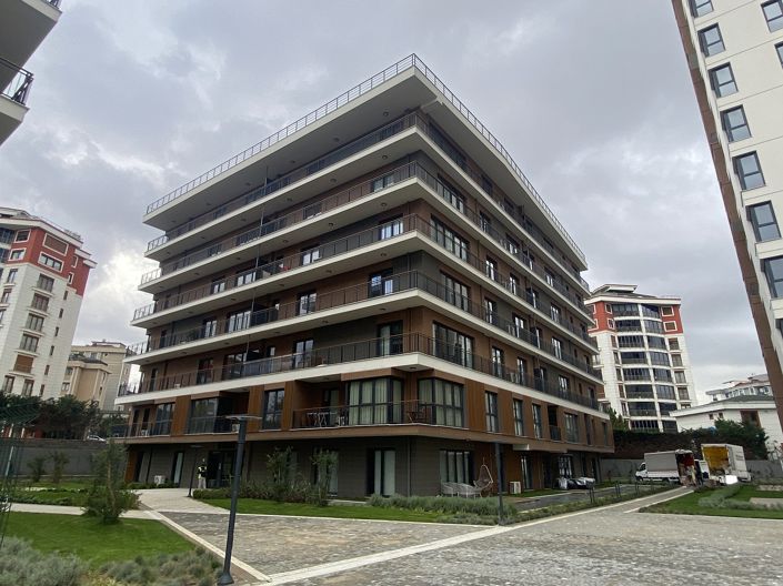 Image No.8-3 Bed Apartment for sale