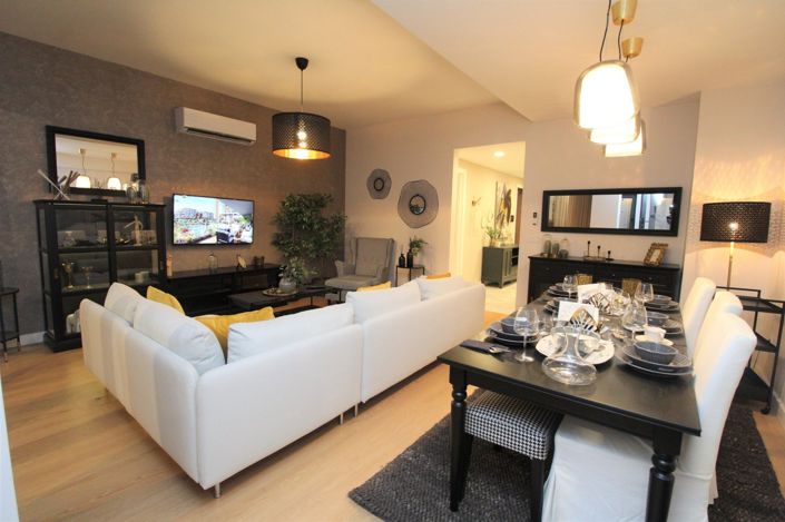 Image No.15-4 Bed Apartment for sale