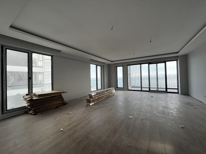 Image No.28-4 Bed Apartment for sale