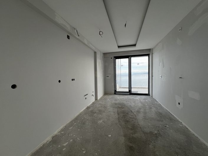 Image No.32-4 Bed Apartment for sale