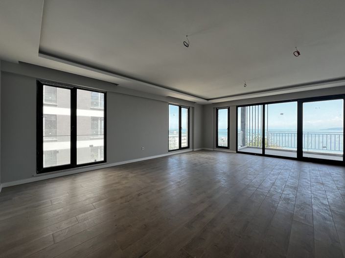 Image No.42-4 Bed Apartment for sale