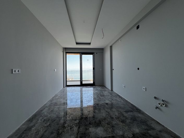 Image No.51-5 Bed Apartment for sale