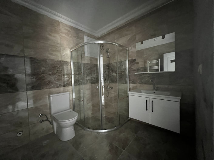 Image No.29-3 Bed Apartment for sale