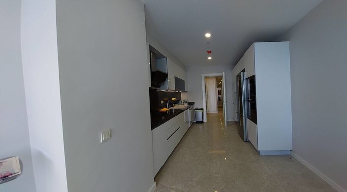 Image No.22-4 Bed Apartment for sale