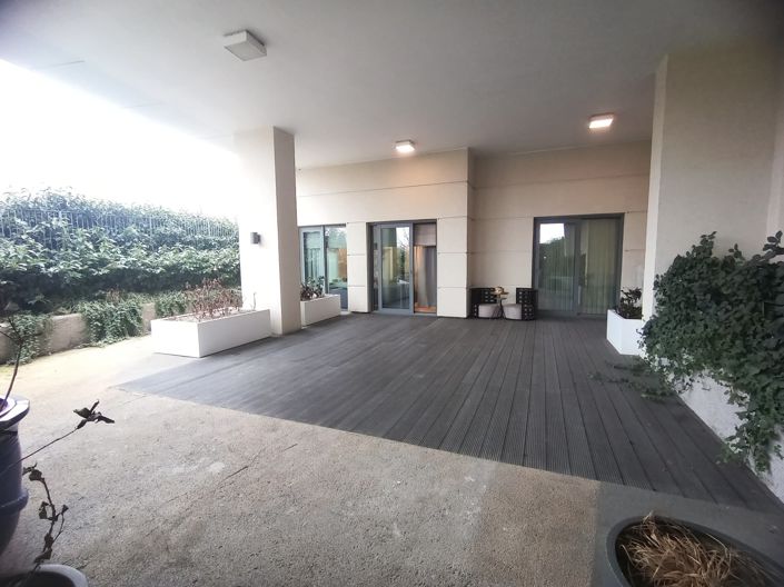 Image No.26-2 Bed Apartment for sale