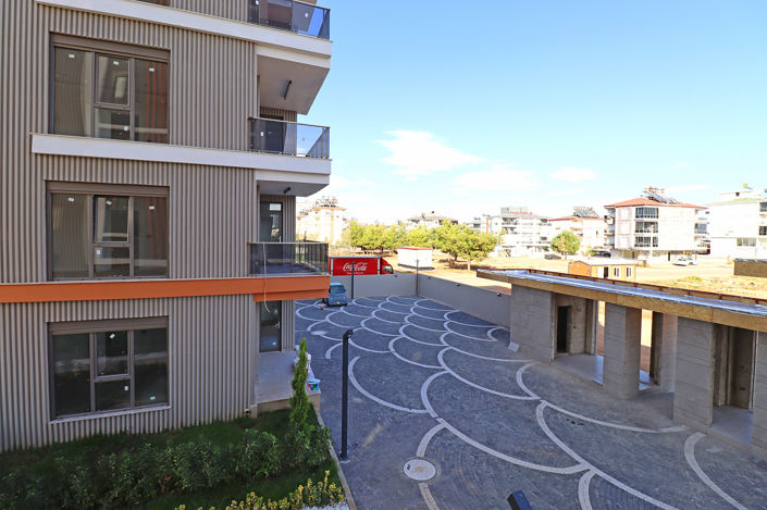 Image No.14-2 Bed Apartment for sale