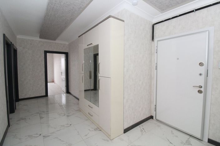 Image No.19-3 Bed Apartment for sale