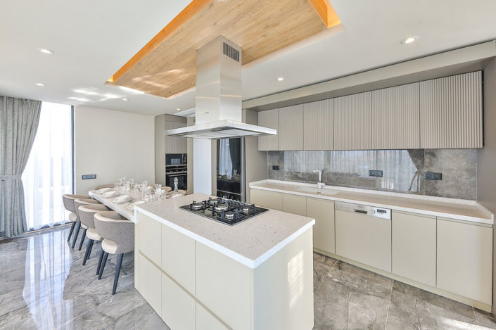 Image No.13-5 Bed House/Villa for sale