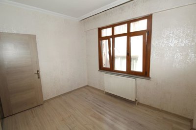 Interior 7