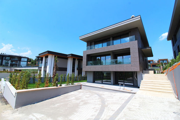 Image No.2-6 Bed House/Villa for sale