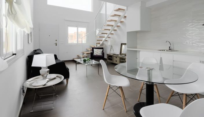 Image No.5-2 Bed House/Villa for sale