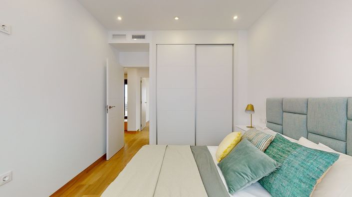 Image No.36-2 Bed Apartment for sale