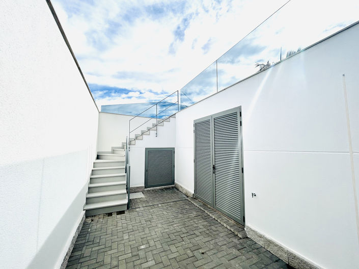 Image No.43-4 Bed House/Villa for sale