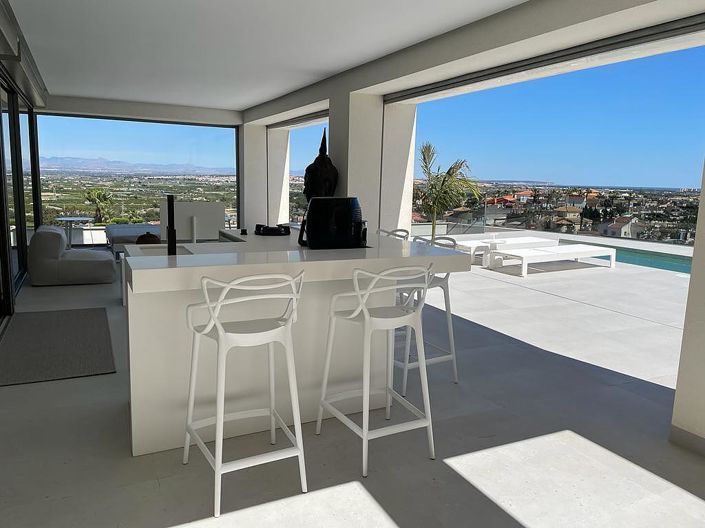 Image No.63-4 Bed House/Villa for sale