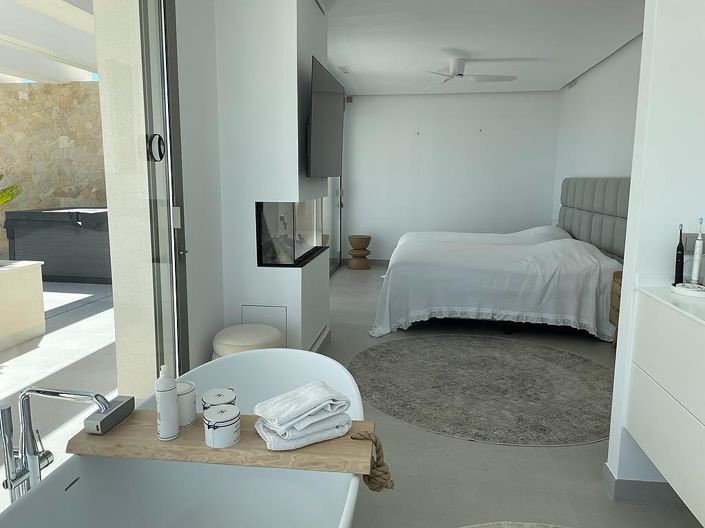 Image No.76-4 Bed House/Villa for sale