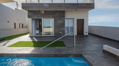 Exterior 6
