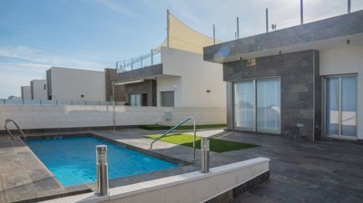 Exterior 7