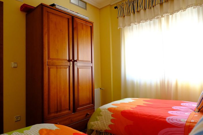 Image No.101-5 Bed House/Villa for sale