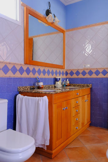 Image No.112-5 Bed House/Villa for sale