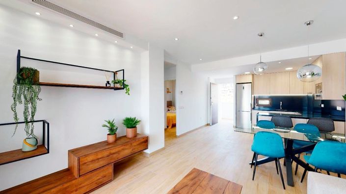 Image No.10-3 Bed Apartment for sale