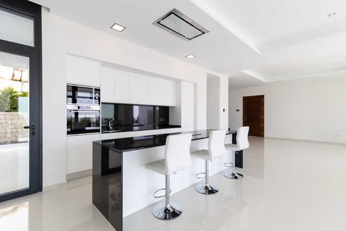 Image No.15-7 Bed House/Villa for sale