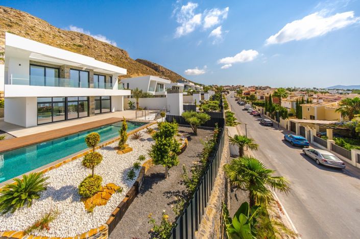 Image No.4-7 Bed House/Villa for sale