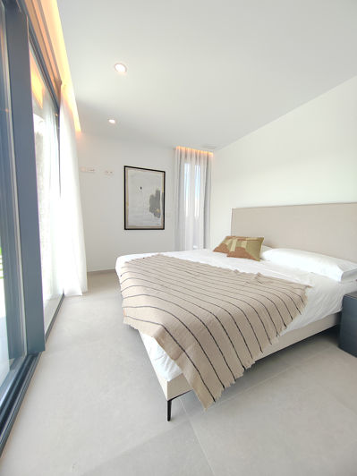 Image No.34-3 Bed House/Villa for sale