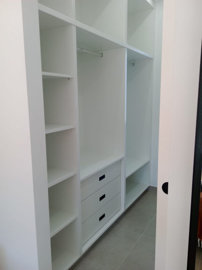 Interior 12