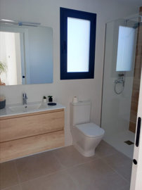 Interior 13