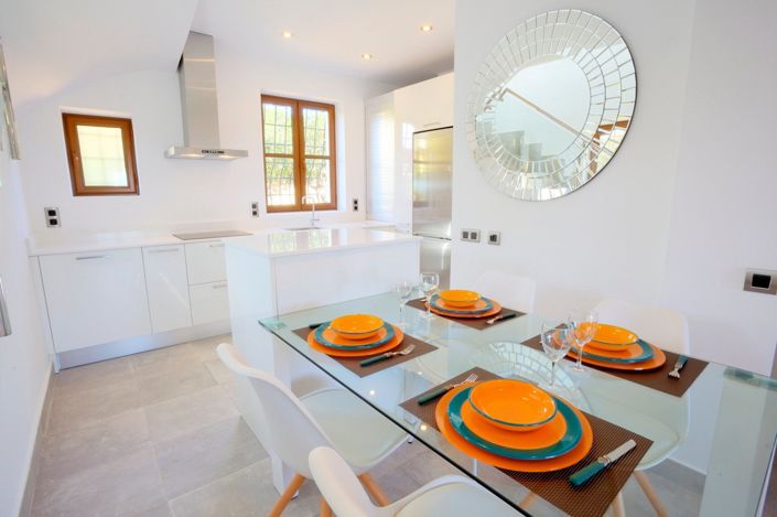 Image No.13-4 Bed House/Villa for sale